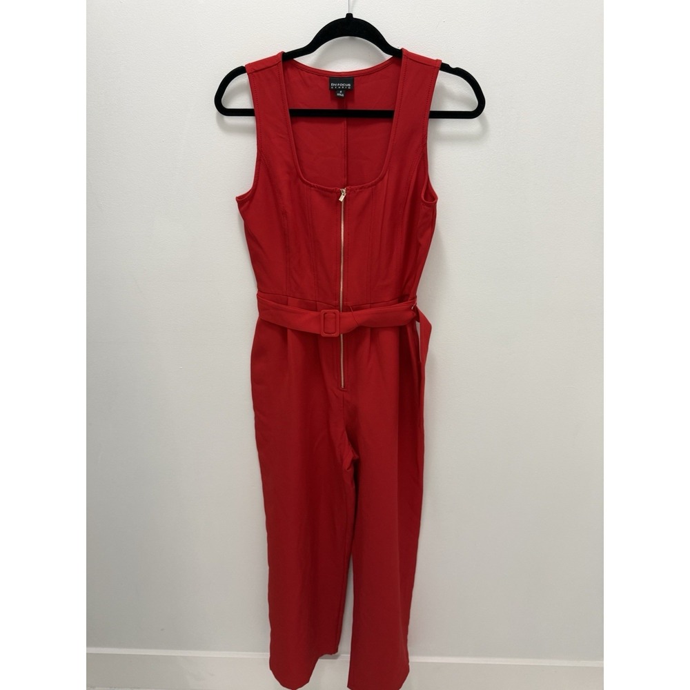 En‎ Focus Studio Red Belted Jumpsuit Sleeveless Gold Zip Size 4 Minimalist